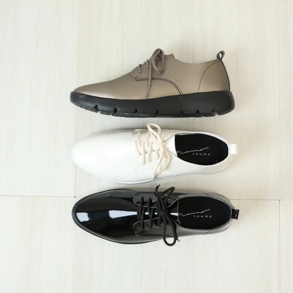 *グーニーズです* 足の悩みから解放する靴 外反拇指やむくんだ足にも優しく