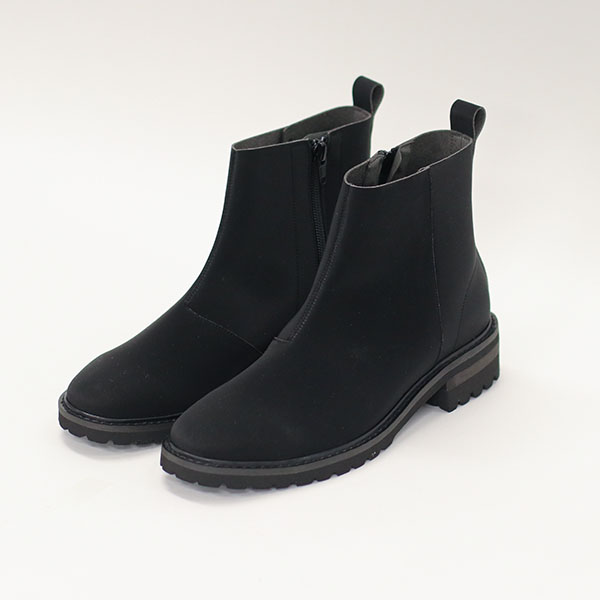 足の悩みから解放する靴 外反拇指やむくんだ足にも優しくフィット