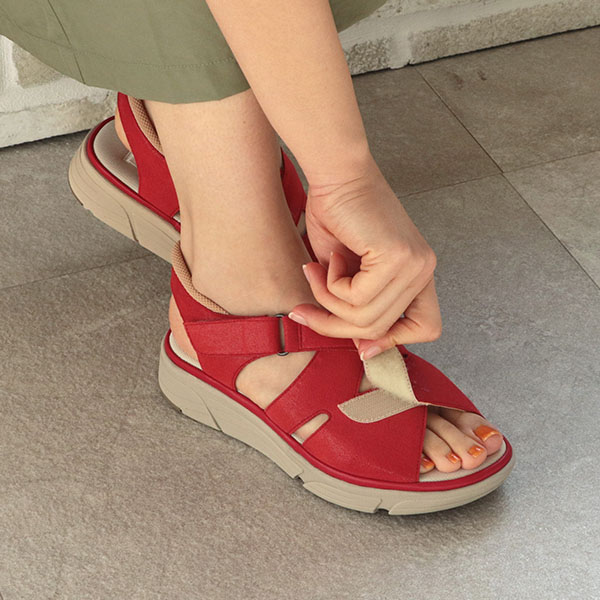 No.474233 クロールバリエ 軽量 クロスベルトサンダル