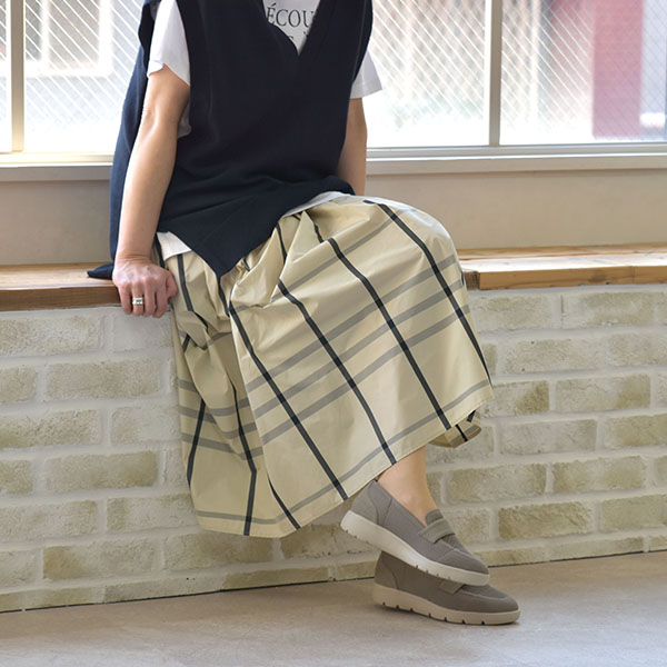 No.574230 クロールバリエ 軽量 厚底ニットローファー