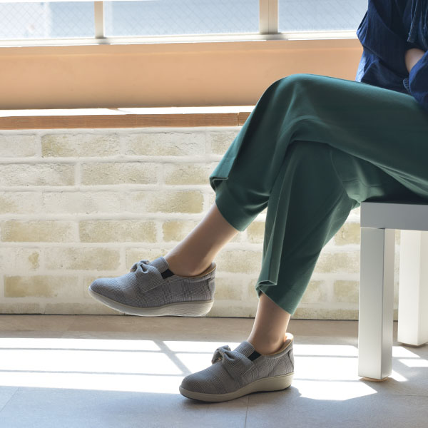 No.574282 クロールバリエ 2WAYリボン付きスリッポン 【2025秋冬