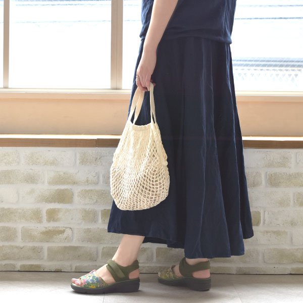 No.674234クロールバリエ 軽量 厚底 ストラップ サンダル 【2026春夏